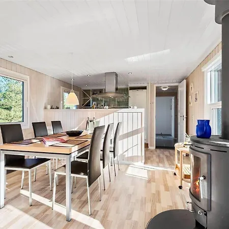 Bv173-blavand-ved-skoven-15 * Blåvand