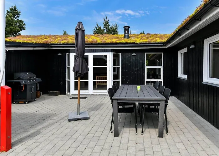 Bv173-blavand-ved-skoven-15 Blåvand